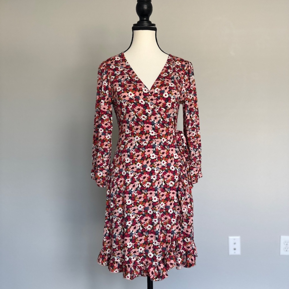 Stretch Floral Wrap Dress LEFTIES